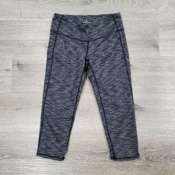 Athleta‎ Chaturanga Capri Tight Black Gray stripe Style# 722061 Workout Gym Yoga - Picture 1 of 5